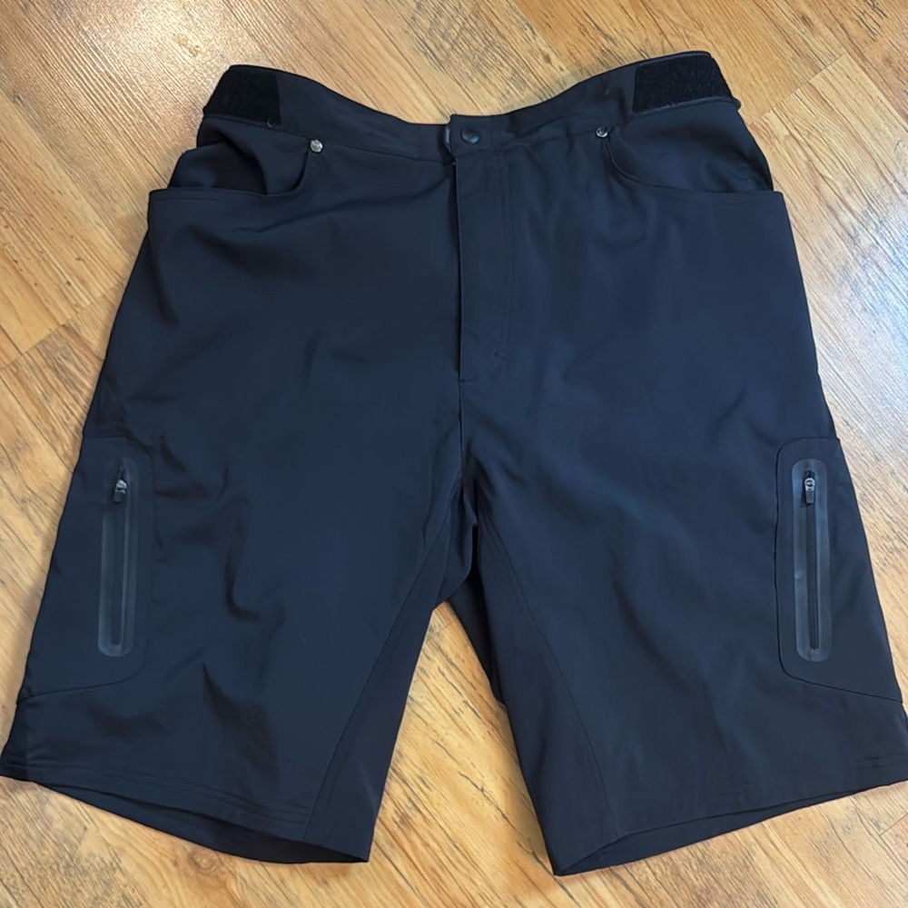 ZOIC Ether Shorts Black XXL Mens